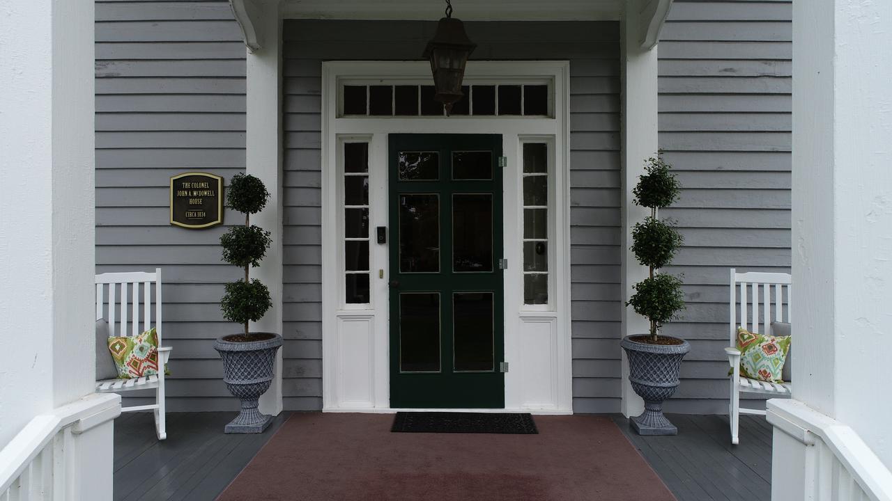 The Elizabethtown Inn Exterior foto